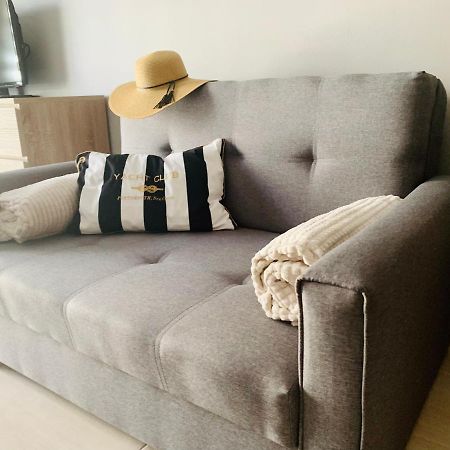Apartament- Blisko Morza- W Trzech Koronach Z Prv Miejscem Parkingowym W Cenie! Świnoujście Екстериор снимка