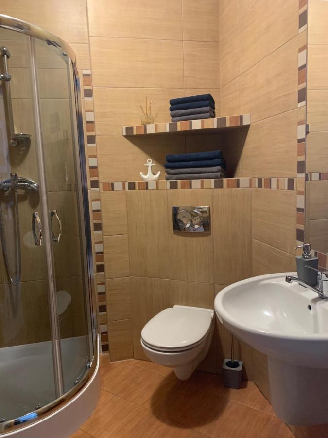 Apartament- Blisko Morza- W Trzech Koronach Z Prv Miejscem Parkingowym W Cenie! Świnoujście Екстериор снимка
